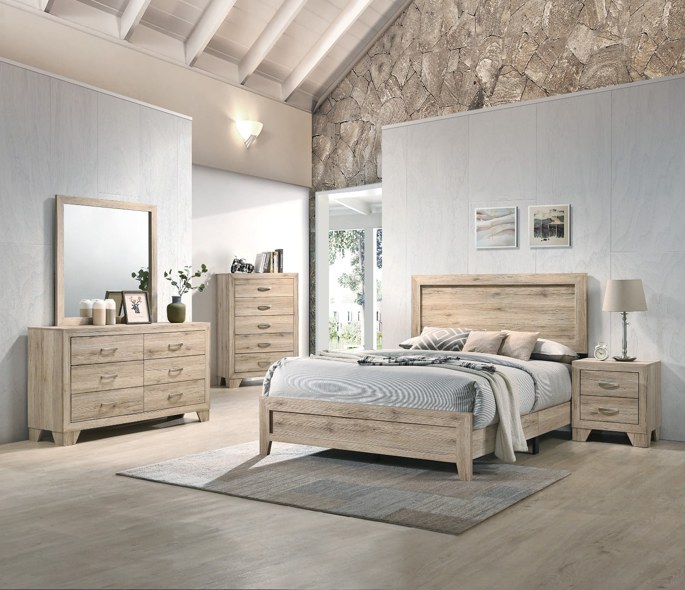 Miquell Queen Bed