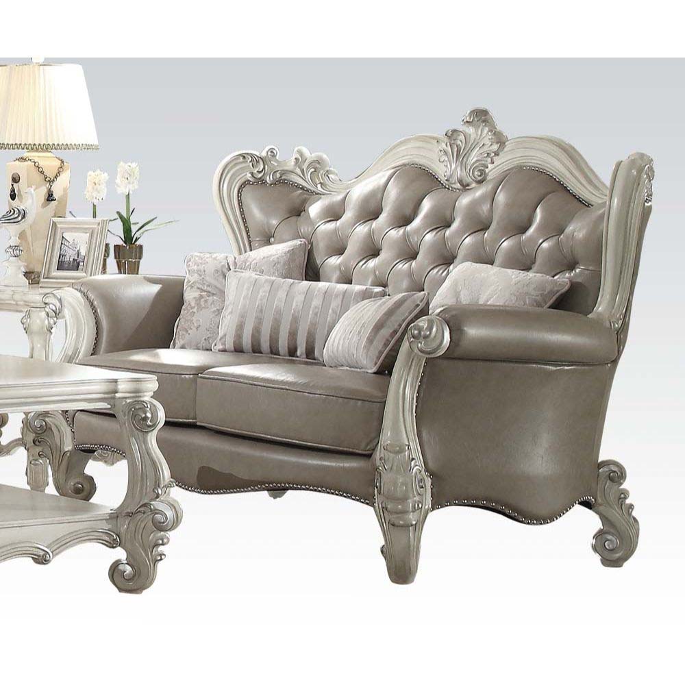 Versailles Loveseat W/4 Pillows