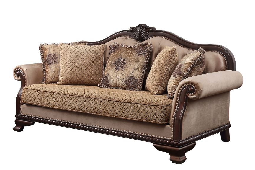 Chateau De Ville Sofa W/5 Pillows (Same Lv01588)