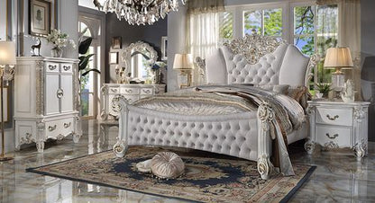 Vendom Eastern King Bed